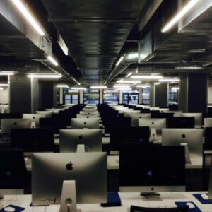 Comment préparer efficacement votre matériel IT avant de faire appel à un broker informatique ?