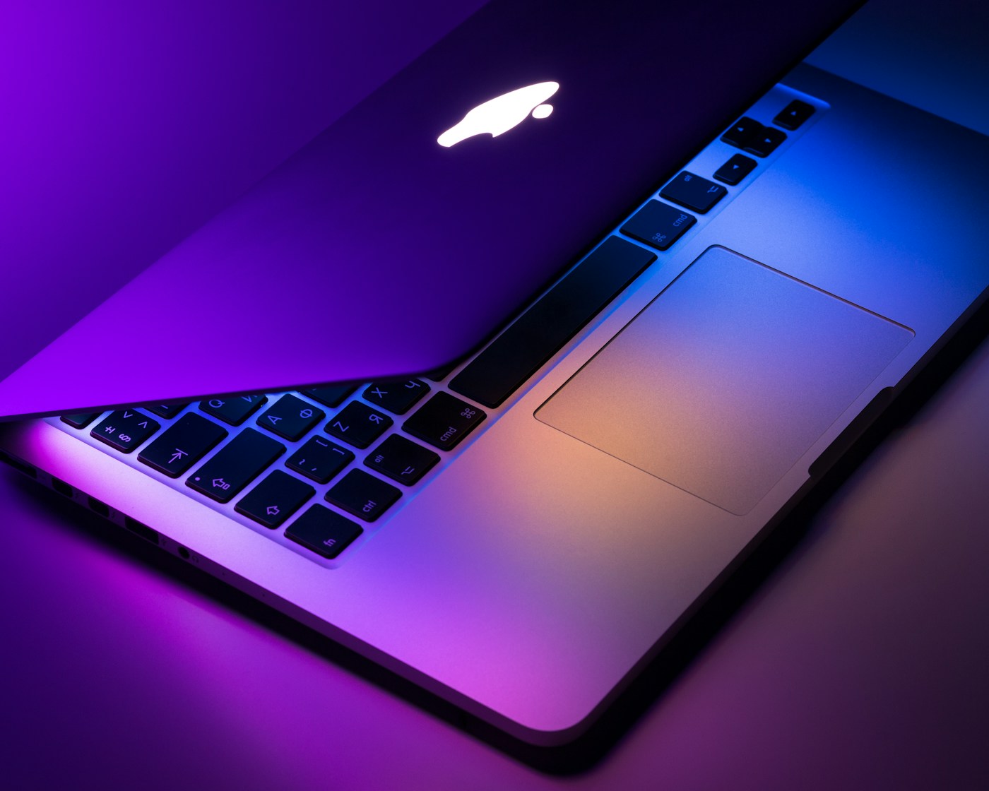 Rachat MacBook Pro et MacBook Air d’entreprise : guide et prix 2025 Rachat MacBook Pro et MacBook Air d'entreprise : guide et prix 2025